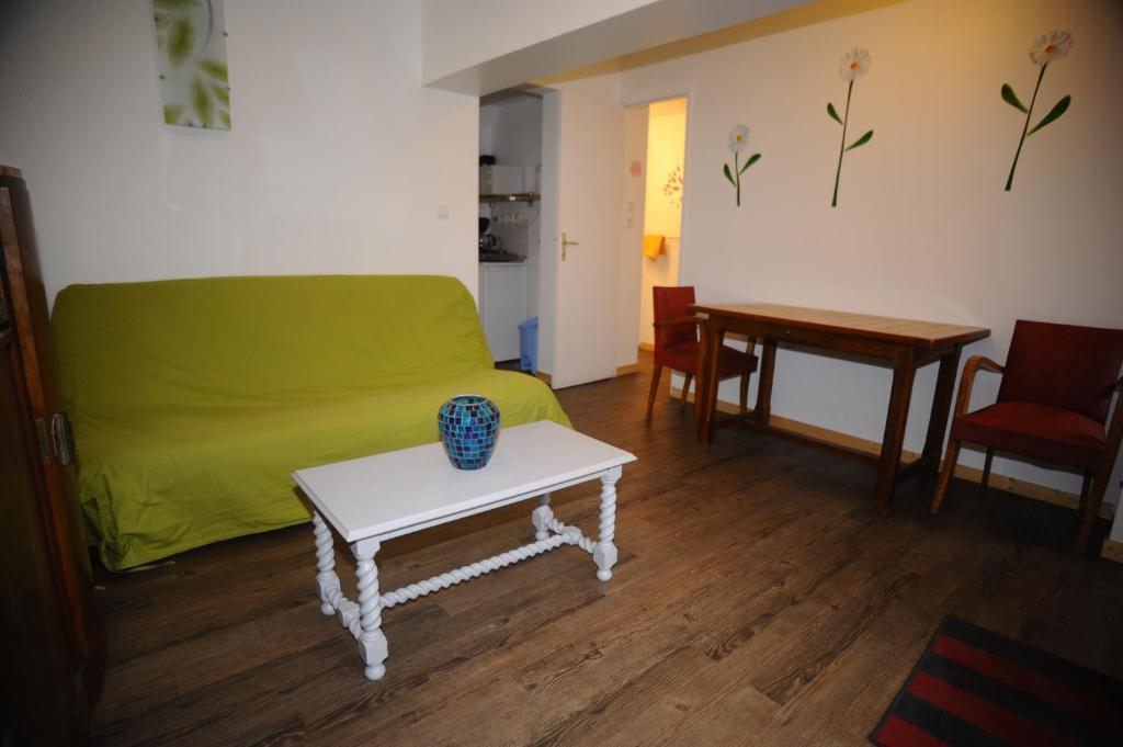 Chateau De Bertreville Bed & Breakfast Rom bilde